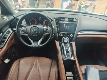 2018 Acura CDX с пробегом 136 600 км