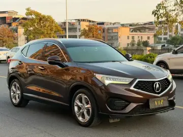 2016 Acura CDX с пробегом 130 000 км