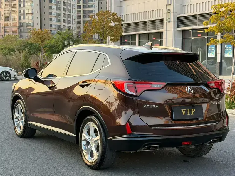 2016 Acura CDX с пробегом 130 000 км