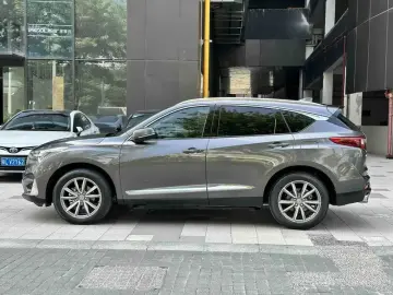 2021 Acura RDX с пробегом 89 000 км