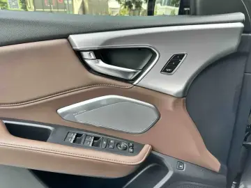 2021 Acura RDX с пробегом 89 000 км