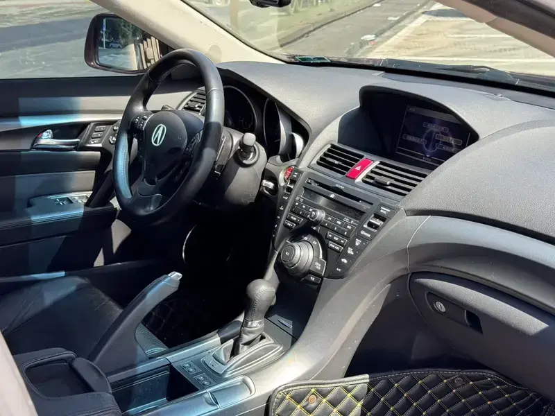 2012 Acura TL с пробегом 108 000 км