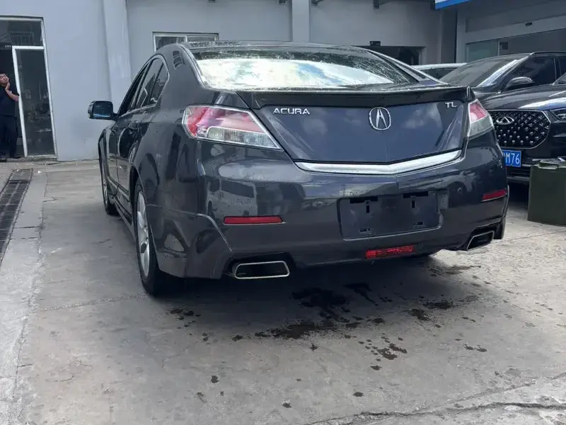 2012 Acura TL с пробегом 160 000 км