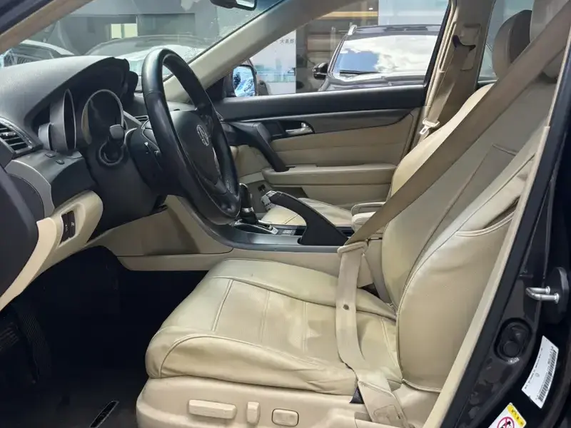 2012 Acura TL с пробегом 160 000 км