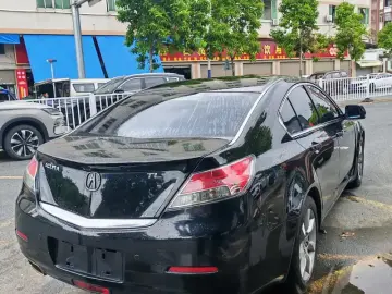 2012 Acura TL с пробегом 140 000 км