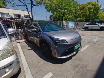 2022 Aion LX с пробегом 19 000 км