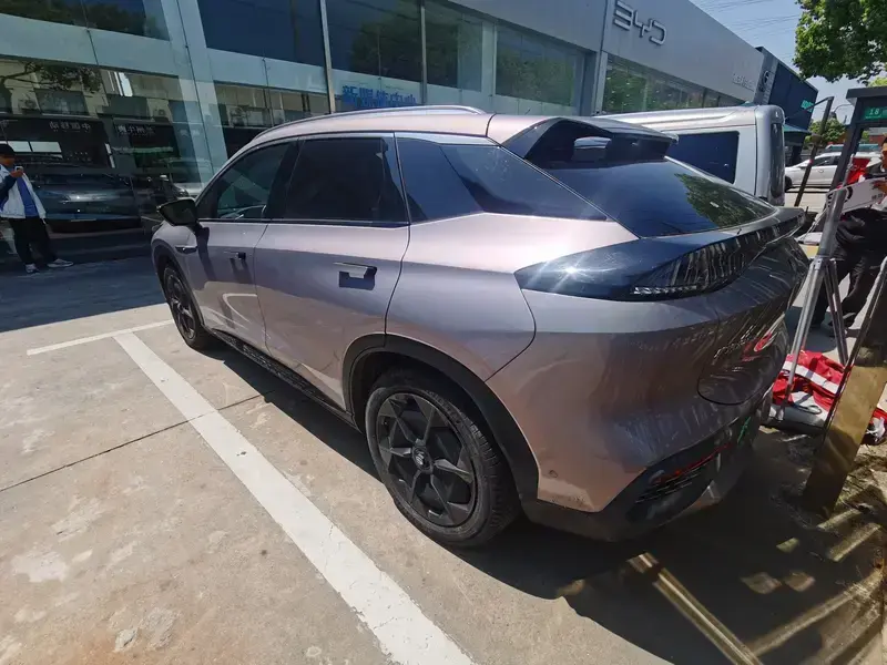 2022 Aion LX с пробегом 19 000 км