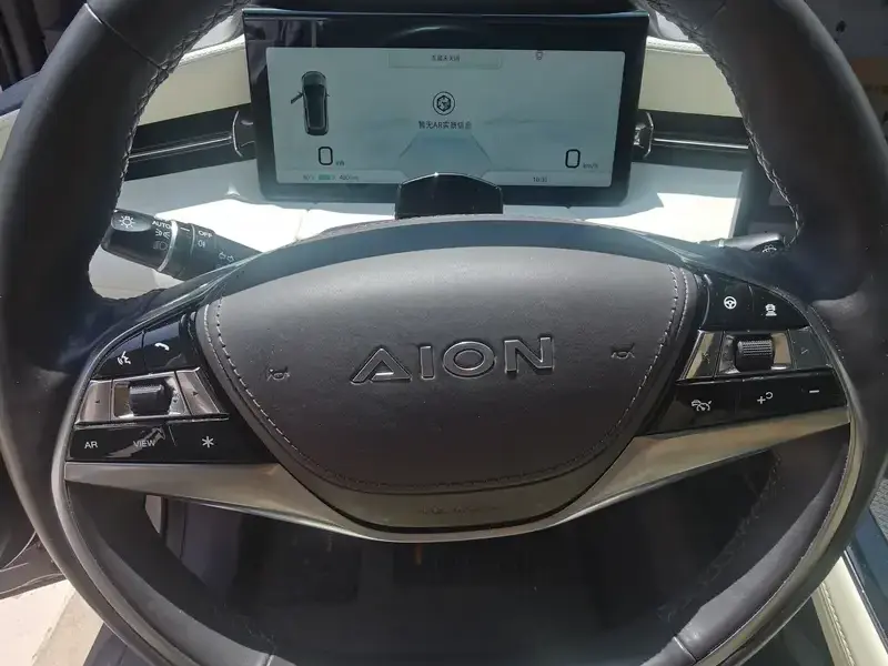 2022 Aion LX с пробегом 19 000 км