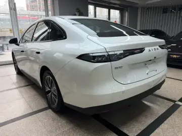 2025 Aion RT с пробегом 30 000 км