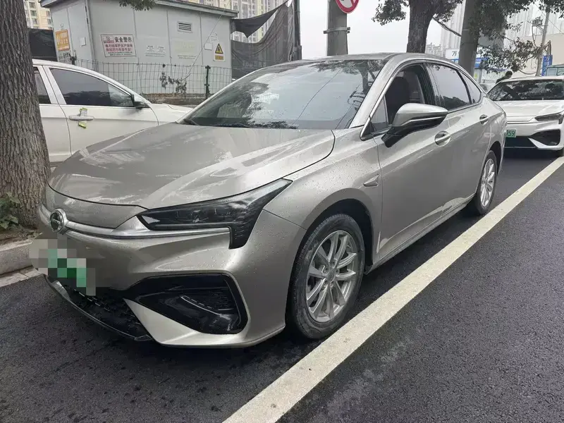 2023 Aion S с пробегом 122 000 км