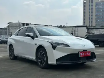 2023 Aion S с пробегом 110 000 км
