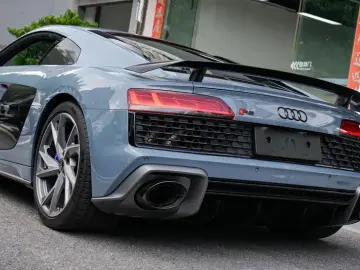 2022 Audi R8 с пробегом 5 000 км