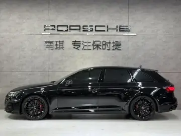 2023 Audi RS 4 с пробегом 29 000 км