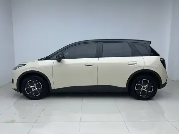2025 Aion UT с пробегом 58 600 км