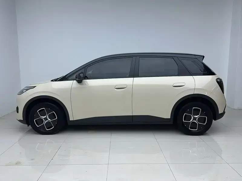 2025 Aion UT с пробегом 58 600 км