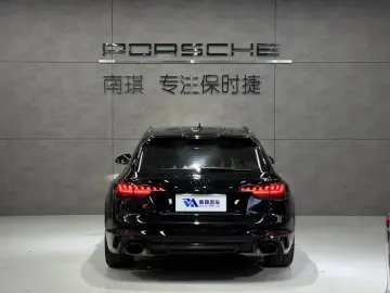 2023 Audi RS 4 с пробегом 29 000 км