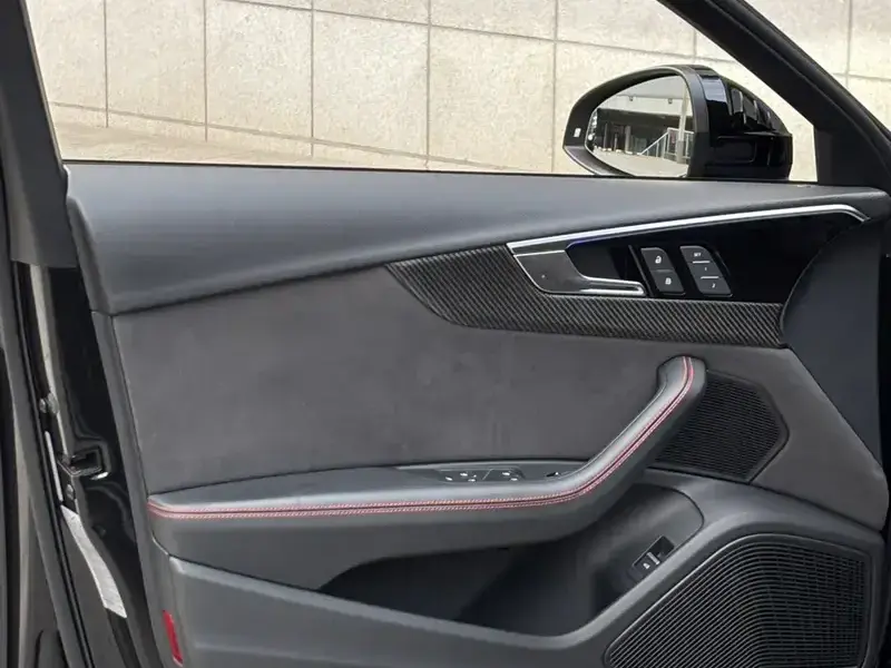 2023 Audi RS 4 с пробегом 29 000 км