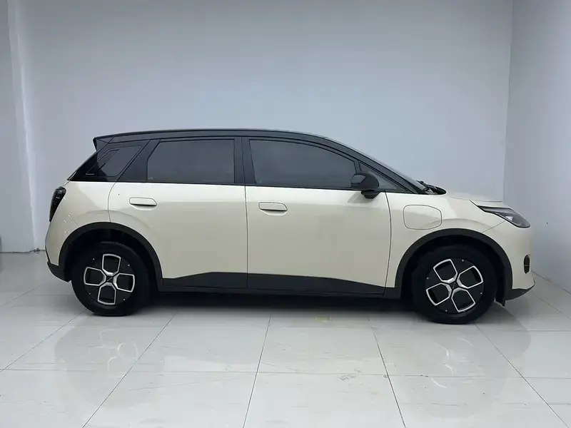 2025 Aion UT с пробегом 58 600 км