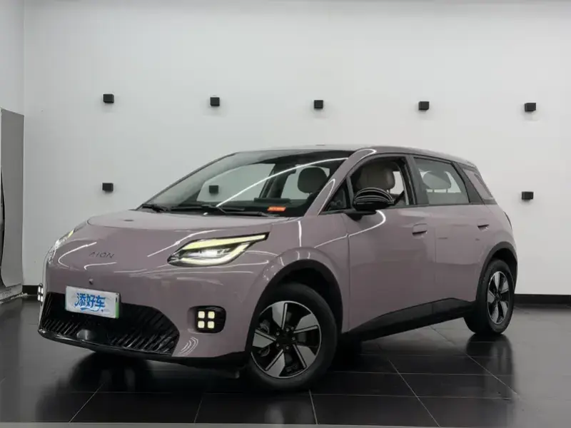 2025 Aion UT с пробегом 8 600 км