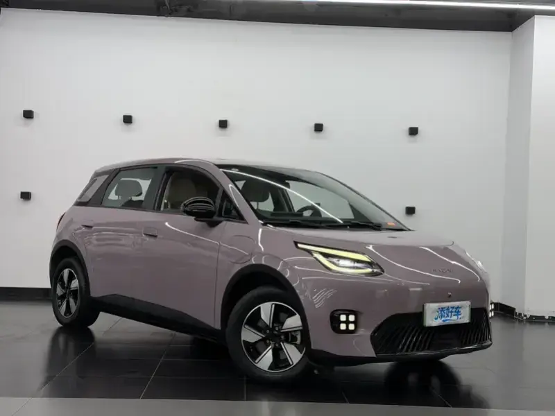 2025 Aion UT с пробегом 8 600 км