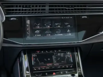2023 Audi Q8 с пробегом 33 000 км
