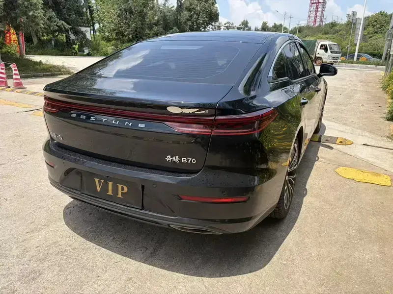 2024 Bestune B70 с пробегом 40 000 км