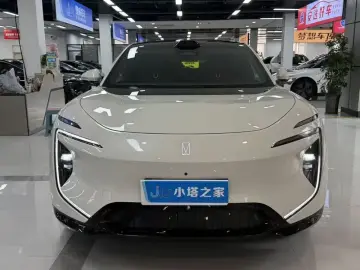 2026 Avatr 07 с пробегом 10 000 км