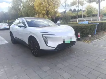 2024 Avatr 07 с пробегом 2 400 км