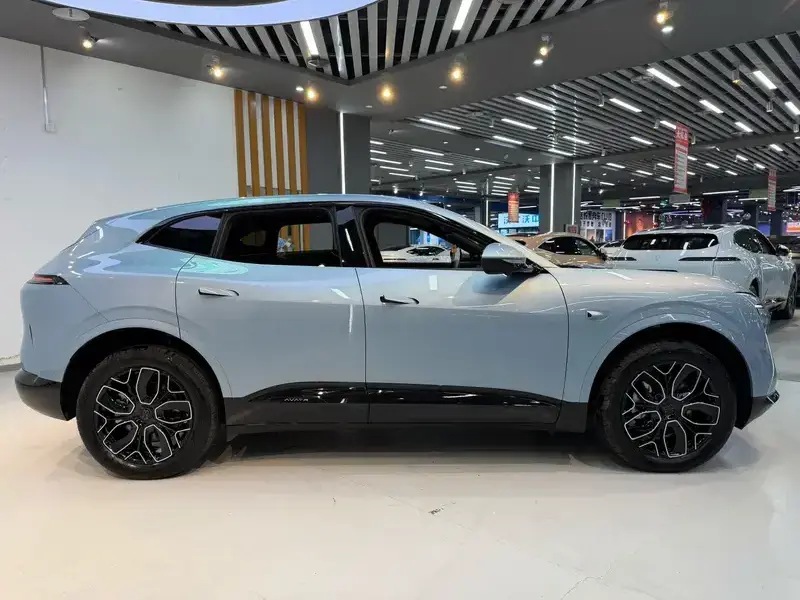 2026 Avatr 07 с пробегом 12 500 км