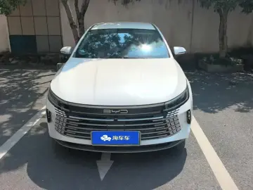 2023 BYD Destroyer 05 с пробегом 35 000 км
