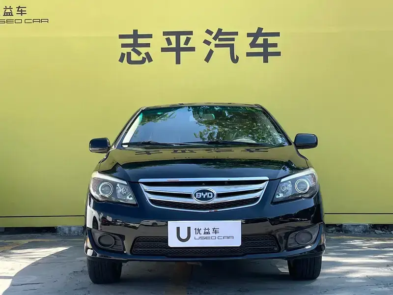 2012 BYD L3 с пробегом 41 000 км