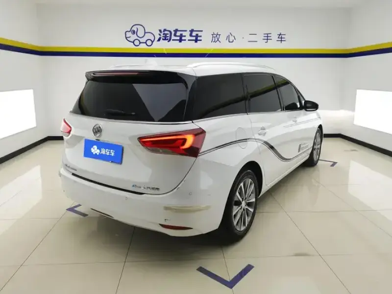 2021 Buick GL6 с пробегом 19 000 км