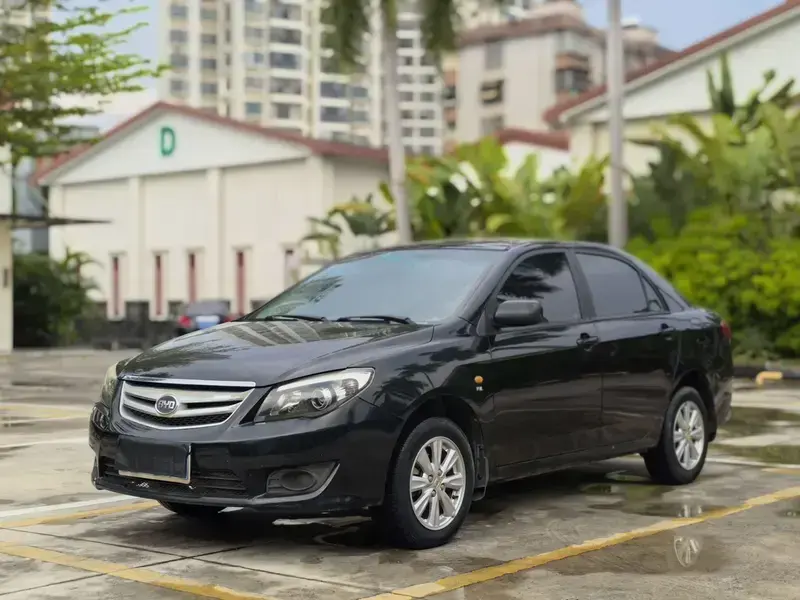 2012 BYD L3 с пробегом 120 000 км
