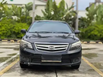 2012 BYD L3 с пробегом 120 000 км
