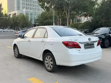 2015 BYD L3 с пробегом 100 000 км