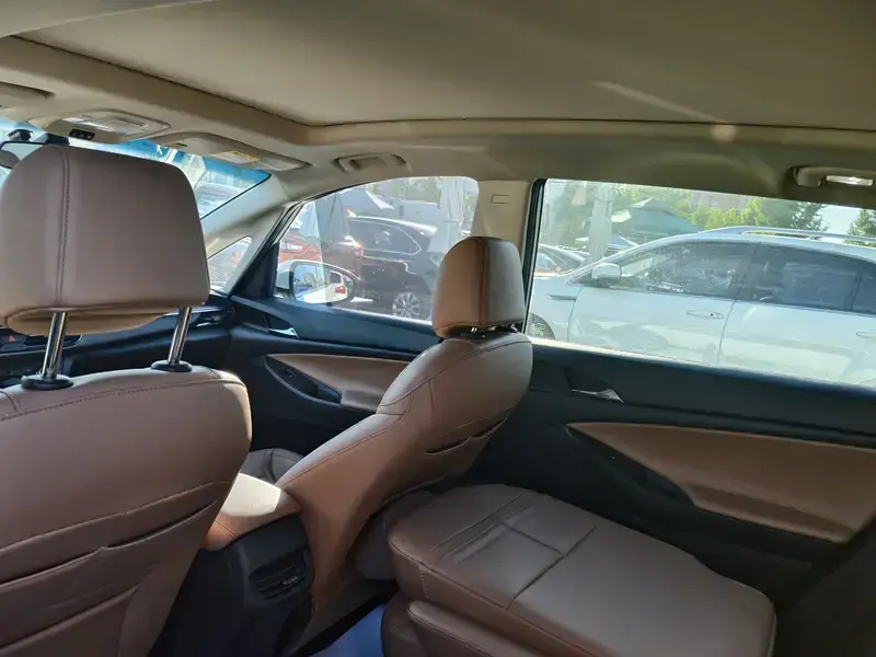 2021 Buick GL6 с пробегом 99 000 км