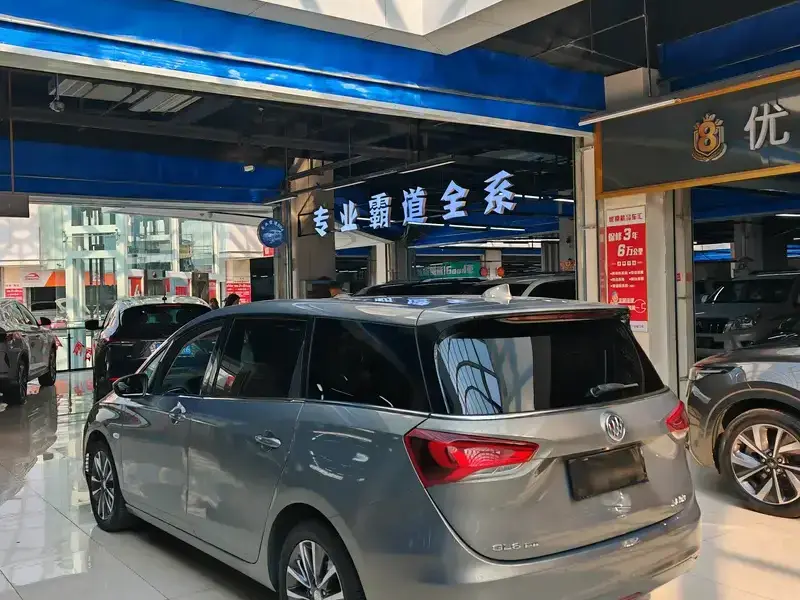 2018 Buick GL6 с пробегом 113 000 км