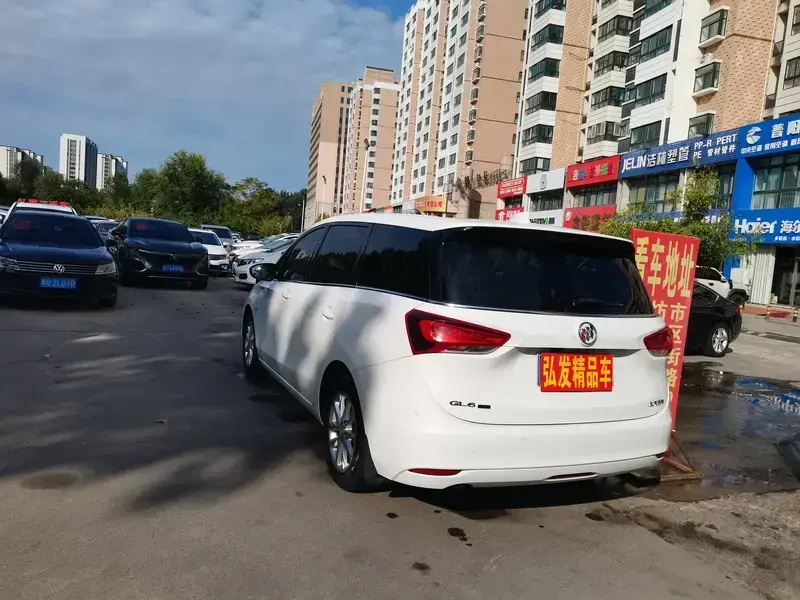 2018 Buick GL6 с пробегом 80 000 км