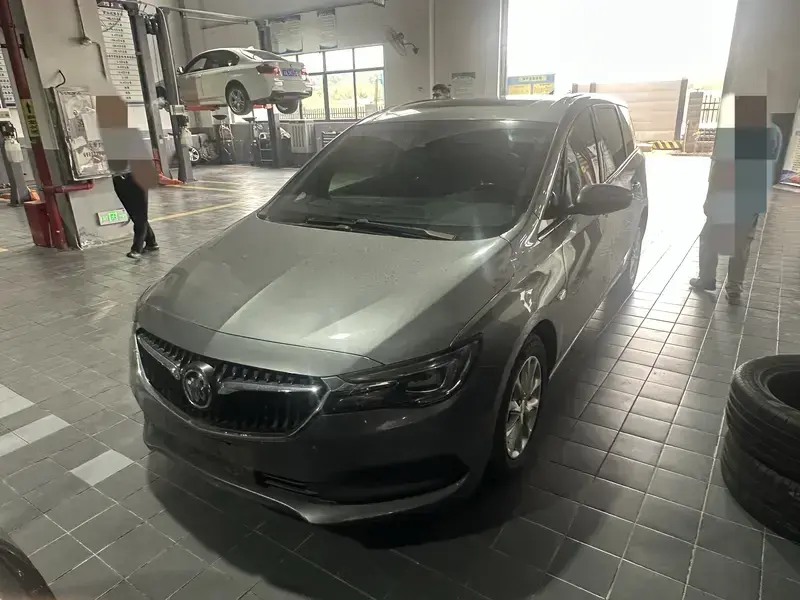 2018 Buick GL6 с пробегом 51 000 км