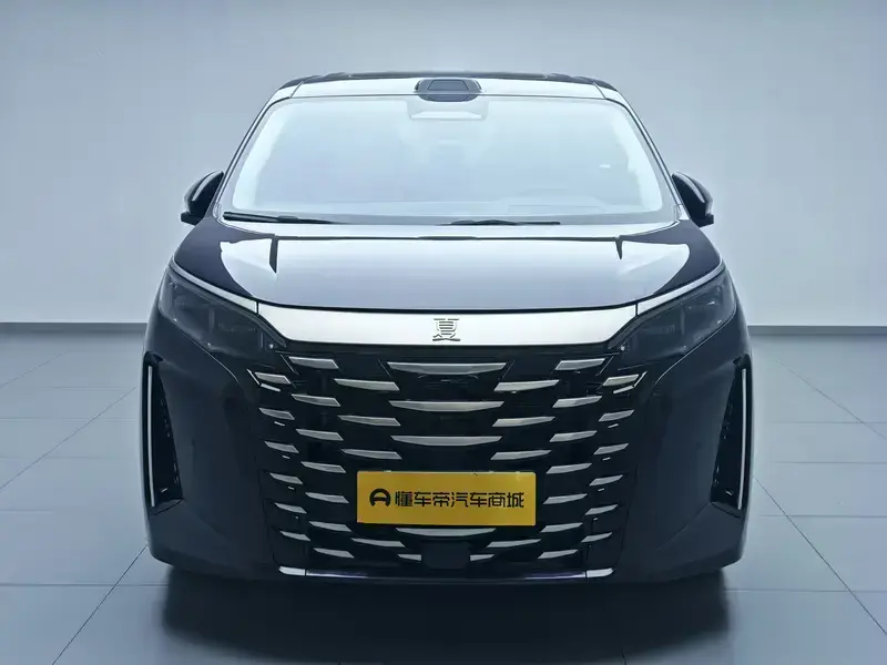 2026 BYD Xia (M9) с пробегом 19 500 км