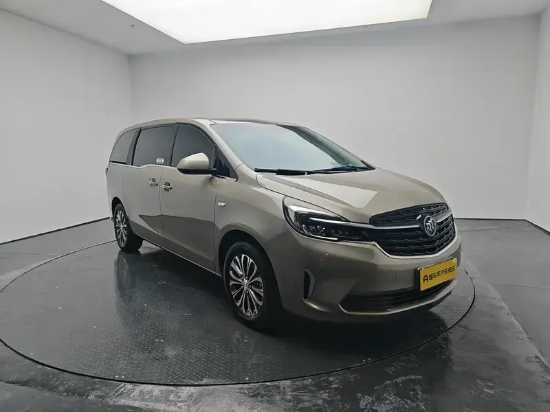 2022 Buick GL8 с пробегом 50 400 км