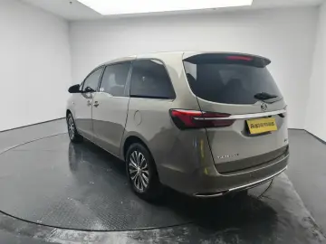 2022 Buick GL8 с пробегом 50 400 км