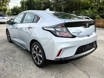 2017 Buick Velite 5 с пробегом 74 000 км