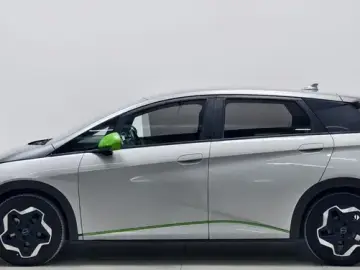 2021 BYD Dolphin с пробегом 117 800 км