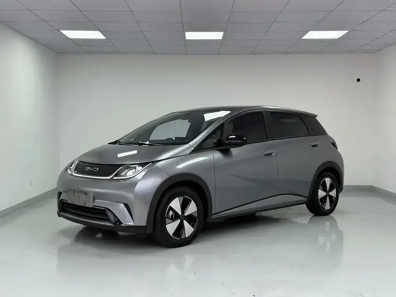 2023 BYD Dolphin с пробегом 31 600 км