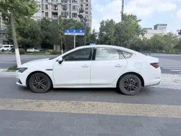 2019 BYD Qin Pro с пробегом 40 000 км