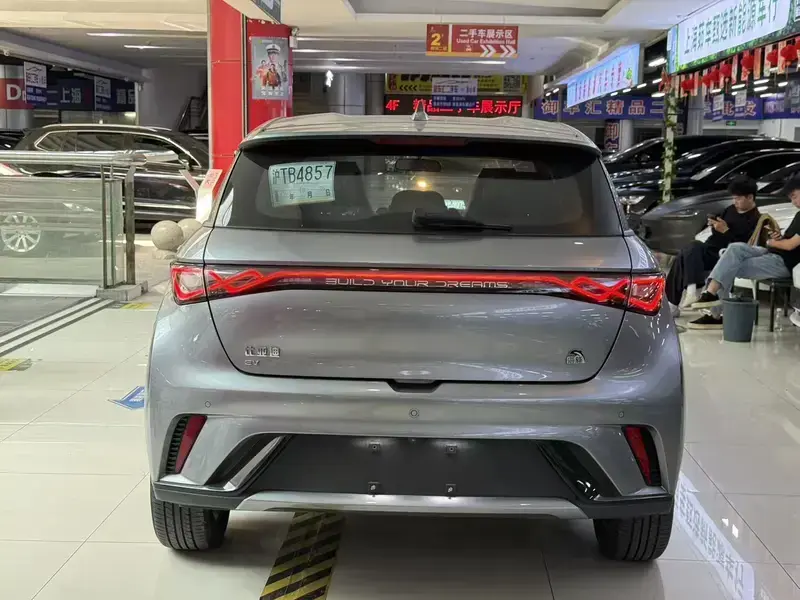2023 BYD Dolphin с пробегом 50 000 км