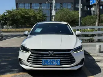 2020 BYD Qin Pro с пробегом 60 000 км