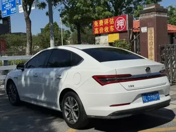 2020 BYD Qin Pro с пробегом 60 000 км