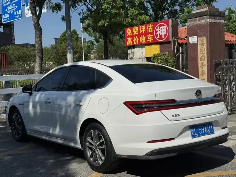 2020 BYD Qin Pro с пробегом 60 000 км